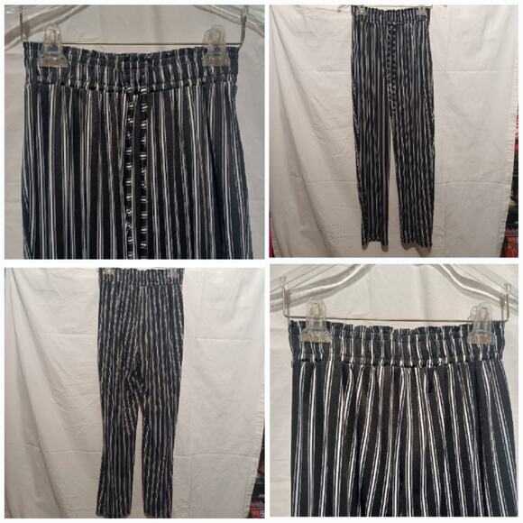 Women's Small Pants Bundle‎ of 3 - Picture 5 of 7